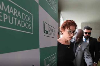 Moraes arquiva investigação contra Zambelli por obstrução e coação