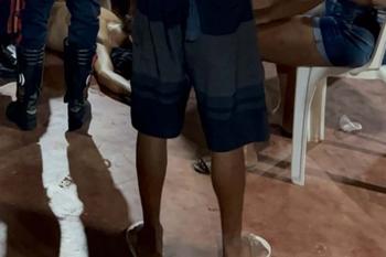 Homem é esfaqueado em briga por causa de mulher em bar
