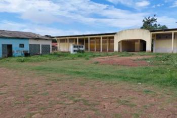 Mercado público de Guajará-Mirim continua com obras paralisadas