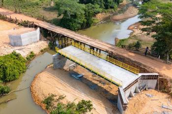 Prefeitura conclui primeira etapa da construção da ponte de concreto e aço sobre o Rio Salvador, na Linha 601