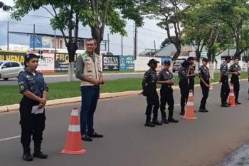 Coordenadoria de Fiscalização de Trânsito realiza blitz educativa em parceria com Polícia Mirim