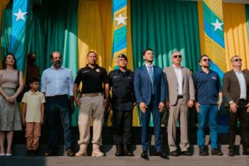 Momento cívico reúne autoridades e servidores na Prefeitura de Ji-Paraná