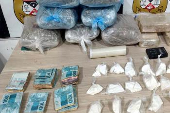 Denarc apreende 45 kg de drogas e prende dois em Porto Velho