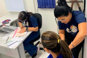 Prefeitura realiza vacinação, palestras com orientações e testes rápidos aos comércios locais