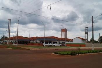 Vigilantes paralisam atividades em São Francisco do Guaporé e cobram salários atrasados