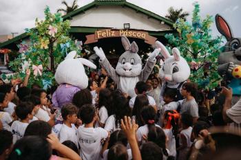 Abertura da Toca do Coelho leva alegria e diversão para centenas de crianças em Ji-Paraná