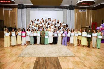 Eyder Brasil encerra ciclo do Projeto Mulheres Relevantes em Porto Velho com quase 100 homenageadas