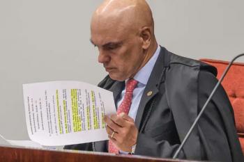 Alexandre de Moraes cobra ação do governo brasileiro para extradição de Zambelli