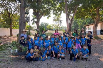 Horto Municipal recebe alunos da E.M.E.F Nair Barros para atividades de Educação Ambiental