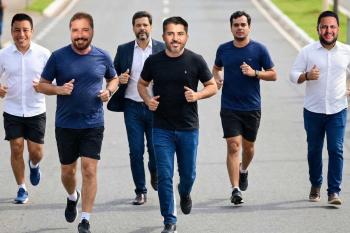 Marcos Rogério e Hildon saem na frente e impõem ritmo à disputa pelo governo