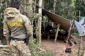 Homem é preso com maconha e balança de precisão na Zona Leste