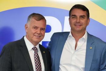 Lucio Mosquini participa de reunião estratégica com o presidente da PL, Waldemar Costa Neto e com o senador Flávio Bolsonaro