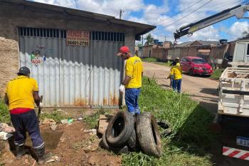 Prefeitura de Porto Velho intensifica trabalho de desobstrução de bueiros como objetivo reduzir o impacto das fortes chuvas