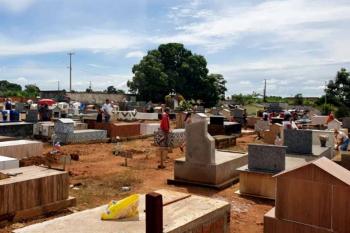 Prefeitura firma contrato de R$ 135 mil para serviços funerários destinados à assistência social