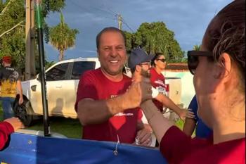 Deputado Cirone Deiró destina recursos e participa de corrida que marcou 30 anos de Chupinguaia