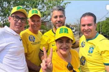 Carreata em Jaru reúne apoiadores em ato de apoio à candidatura de Flávio Bolsonaro
