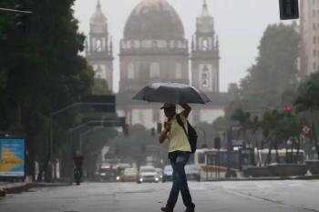 Chuvas intensas no Rio de Janeiro levam ao acionamento da Marinha