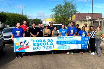 Prefeitura de Jaru realiza caminhada de conscientização sobre os prejuízos da evasão escolar