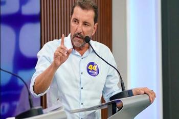 Hildon Chaves afirma que “leiloar CAERD, na semana da eleição, cheira muito mal”