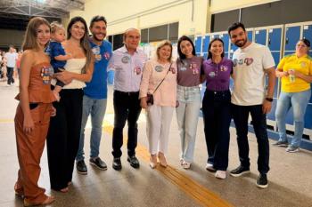 Mariana Carvalho vota acompanhada da família em Porto Velho