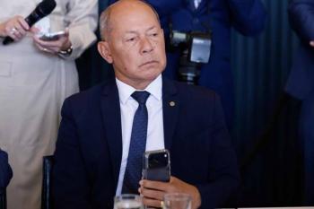 Impulsionado por relatório do Congresso dos EUA, bolsonarista Chrisóstomo pede coordenadas de base chinesa “secreta” no Brasil