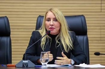 Ieda Chaves busca informações sobre condições atuais do Instituto Médico Legal de Porto Velho