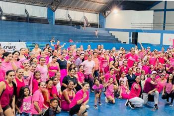 Prefeitura promove “Aulão Outubro Rosa” com atividades físicas e conscientização sobre o câncer de mama