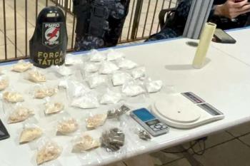  Operação Força Total apreende arma, drogas e recupera veículo roubado
