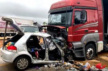 Seis pessoas da mesma família morrem em acidente na BR-251 em MG