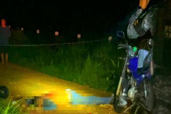 Motociclista é encontrado morto com marcas de tiros na BR-319