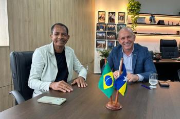 Ezequiel Neiva viabiliza tubos de concreto para zona rural de Nova Brasilândia do Oeste