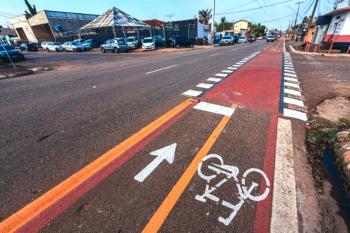 Ciclofaixa da Raimundo Cantuária é importante ligação entre zona Leste e Centro 
