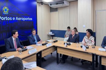 Deputada Sílvia Cristina celebra anúncio de aumento de voos da empresa Azul para a capital e o interior