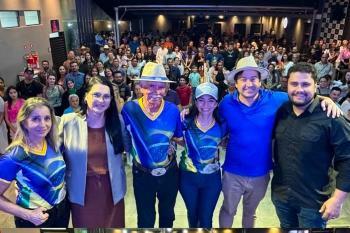 Rafaela do Batista apresenta pré-candidatura a deputada estadual em encontro do PODEMOS em Ariquemes