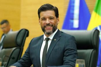 Delegado Camargo tem projeto aprovado e institui o Dia do Campista Católico em Rondônia