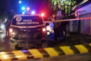 Adolescente mata pai a facadas após ver mãe apanhando em Porto Velho