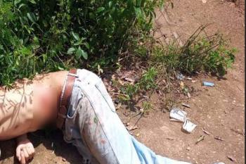 Adolescente é atacado a tiros dentro empresa de auto center em Itapuã 