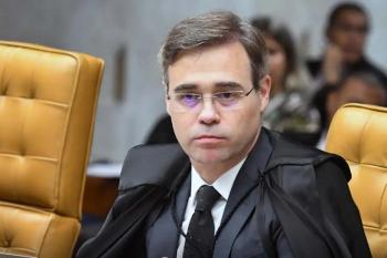 Mendonça usou pedido do partido Novo para afastar diretor-geral da PF