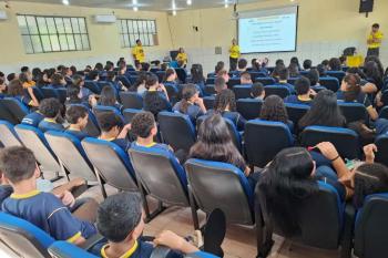 Palestra educativa promovida para mais de 280 alunos e reforça segurança no trânsito em Porto Velho