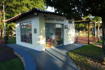 Espaço Acolher garante lazer, inclusão e acolhimento para famílias no Parque da Cidade