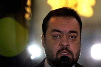 TSE retoma julgamento que pode levar à inelegibilidade de Castro