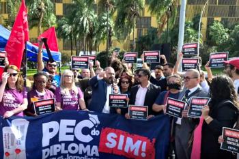 Entidades condenam, em audiência no Senado, cerceamento a jornalistas