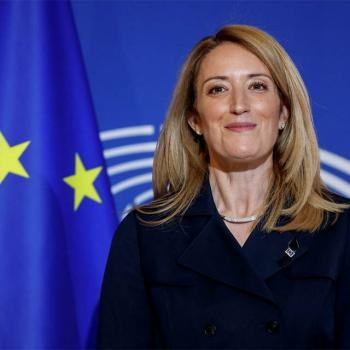 Roberta Metsola, deputada de Malta, é eleita a nova presidente do Parlamento Europeu