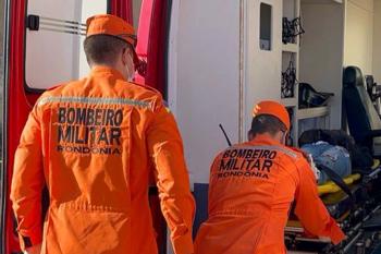 Acidente entre duas motocicletas deixa quatro pessoas feridas em Porto Velho