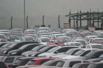 Vendas de veículos novos caem 0,38% em janeiro, diz Fenabrave