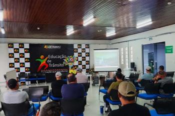 Parceria entre órgãos estaduais promove capacitação para condutores de transporte de carga indivisível
