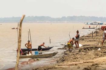 Ministério da Pesca cancela mais de 76 mil licenças de pescadores