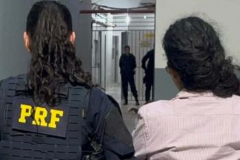 Passageira de táxi é presa com 4kg de maconha na BR-364