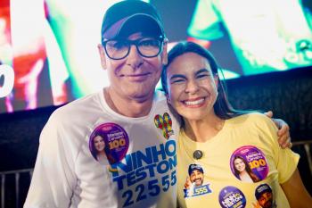 Ouro Preto reúne mil pessoas em noite de apoio a Mariana Carvalho