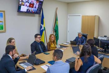 MP-RO e Instituto Escudo Coletivo trazem nova pesquisa sobre cancelamentos de voos e valores de passagens aéreas em audiência judicial